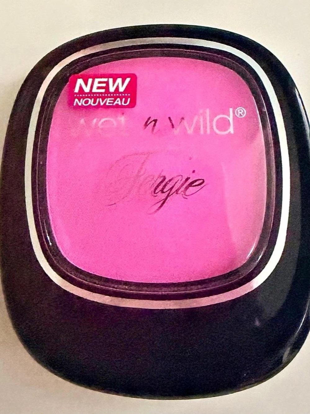 wet n wild Centerstage Collection Around-the-Clock Blush Pink NWT